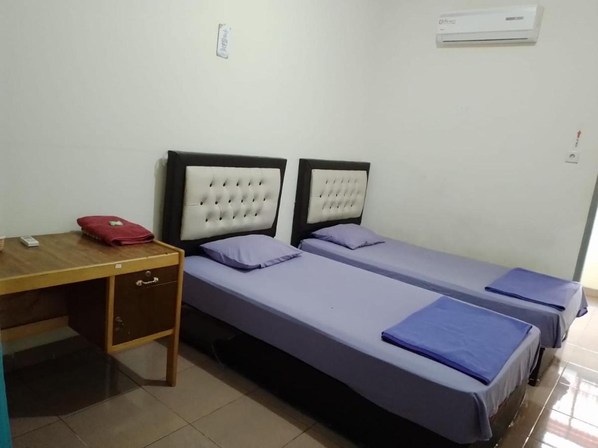 Penginapan Syariah Parit  Экстерьер фото