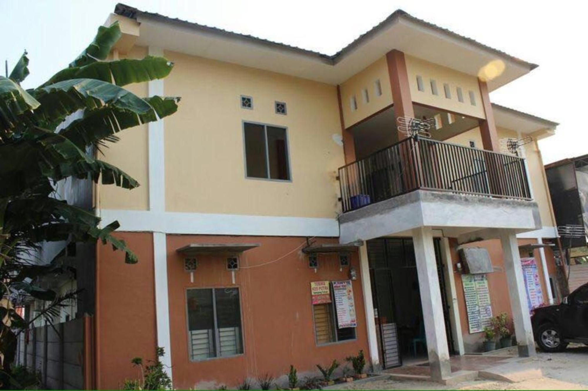 Penginapan Syariah Parit  Экстерьер фото